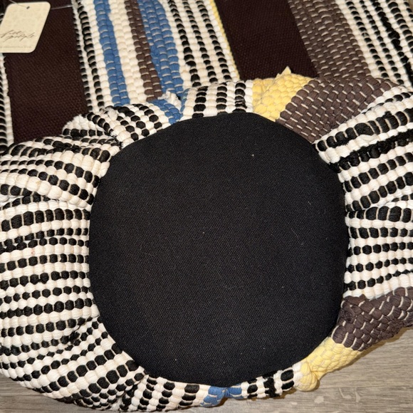 free people Driftwood Rug Tote Bag - Picture 10 of 13